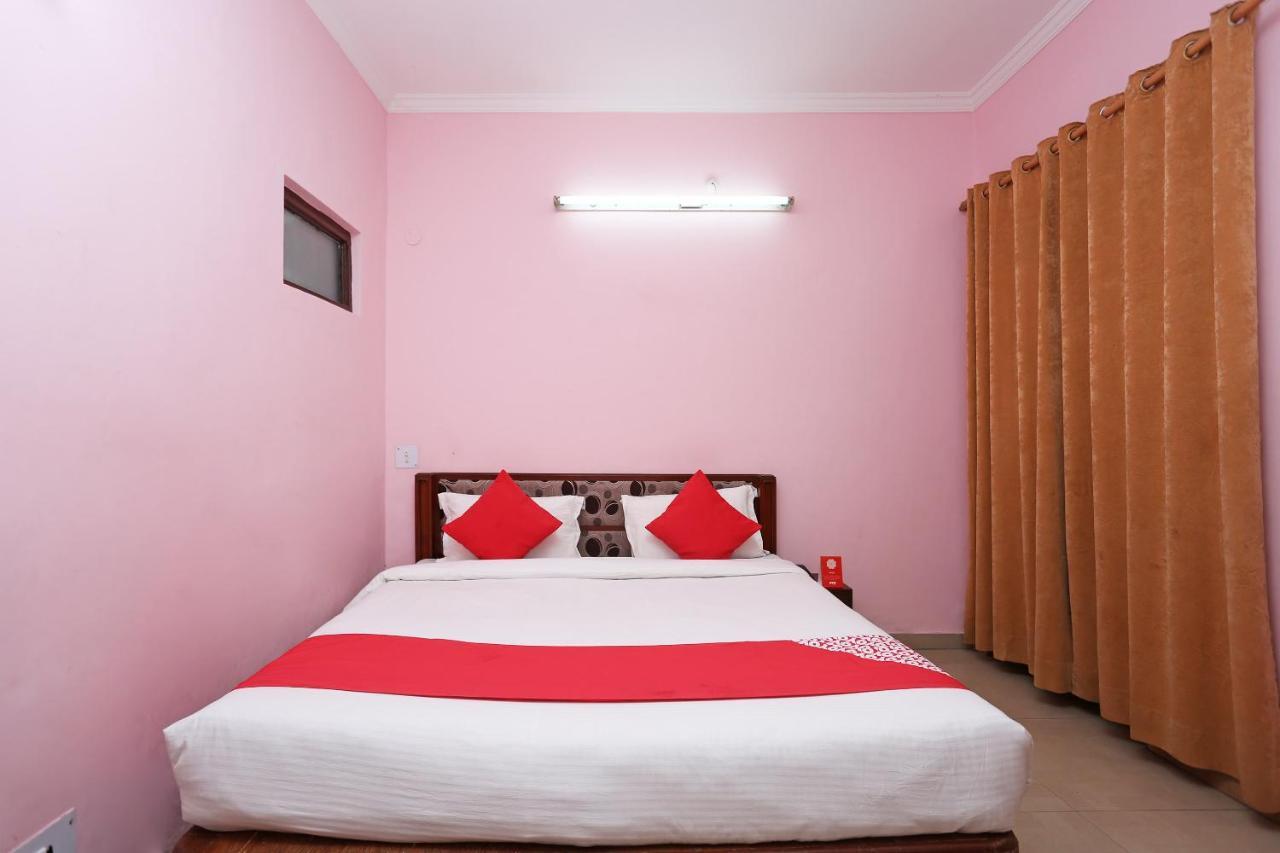 Oyo 8714 Hotel Amar Mussoorie Bagian luar foto