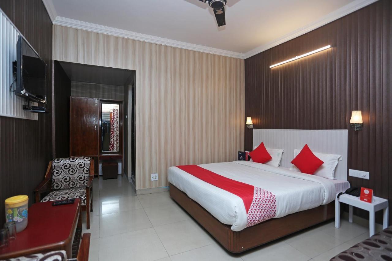 Oyo 8714 Hotel Amar Mussoorie Bagian luar foto