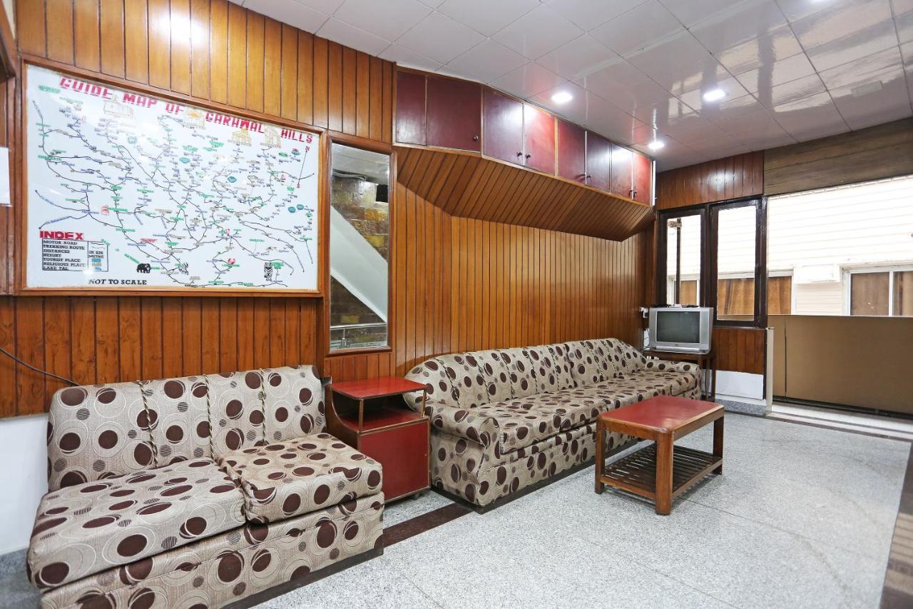Oyo 8714 Hotel Amar Mussoorie Bagian luar foto