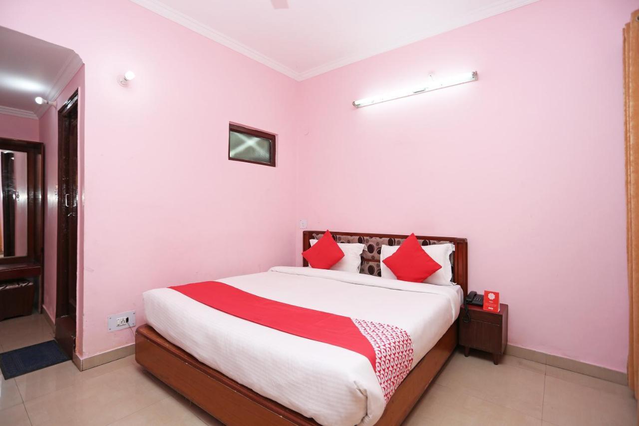 Oyo 8714 Hotel Amar Mussoorie Bagian luar foto